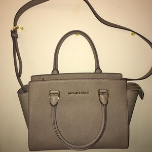 Michael Kors Selma Medium Leather Satchel